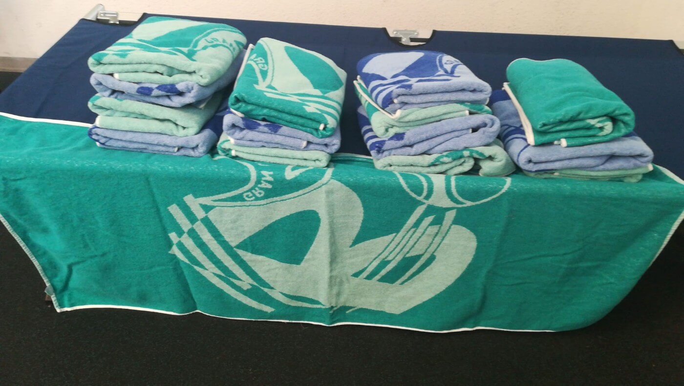 El Rocasa Gran Canaria cede ropa de cama y toallas para la gente sin hogar