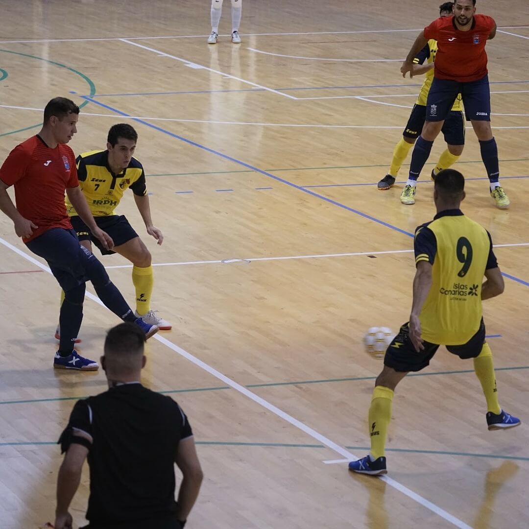 El Gran Canaria FS debuta con un golpe sobre la mesa en la visita de La Tiñosa FS