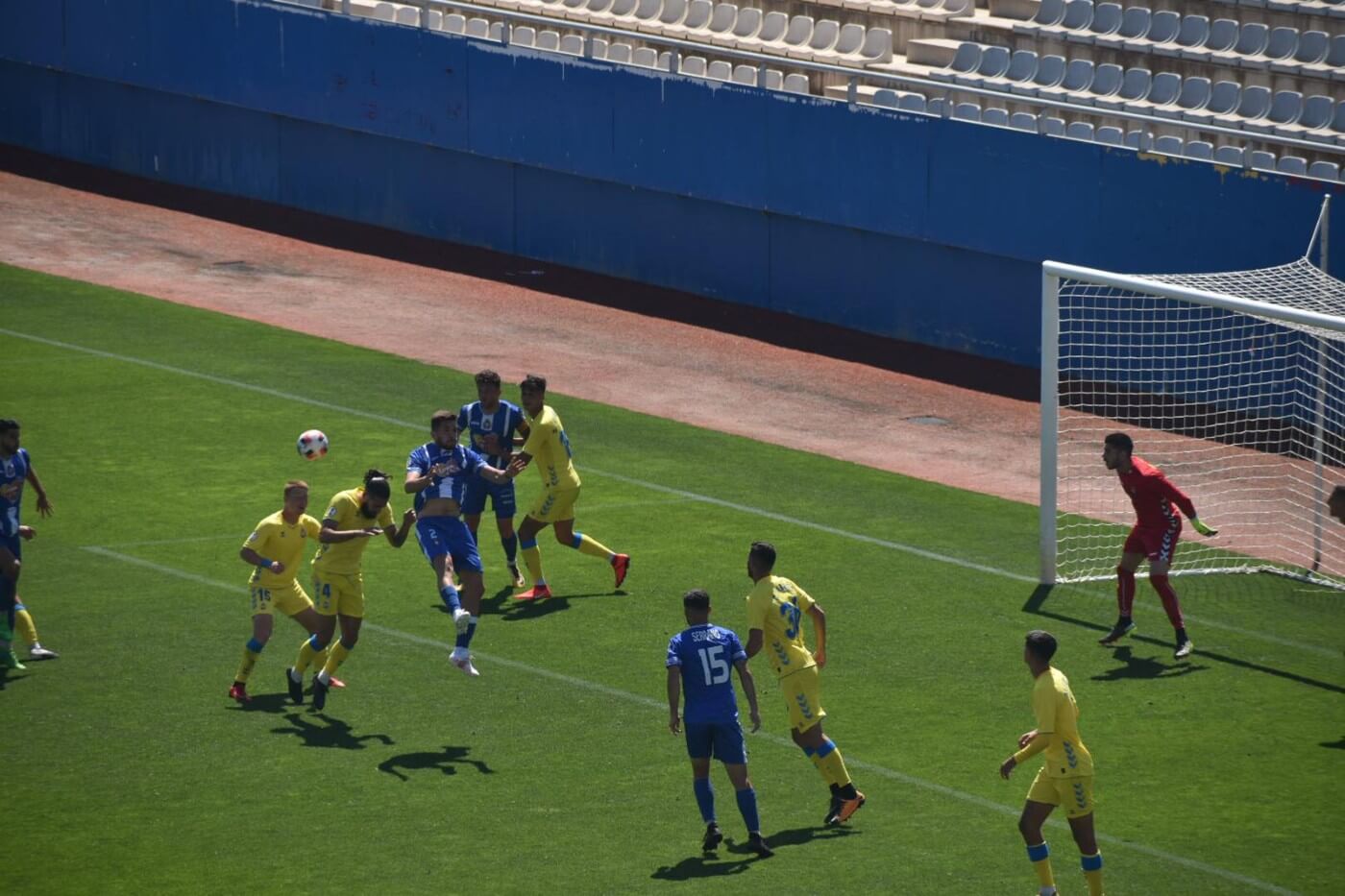 El filial acarició la victoria en Lorca (2-2)