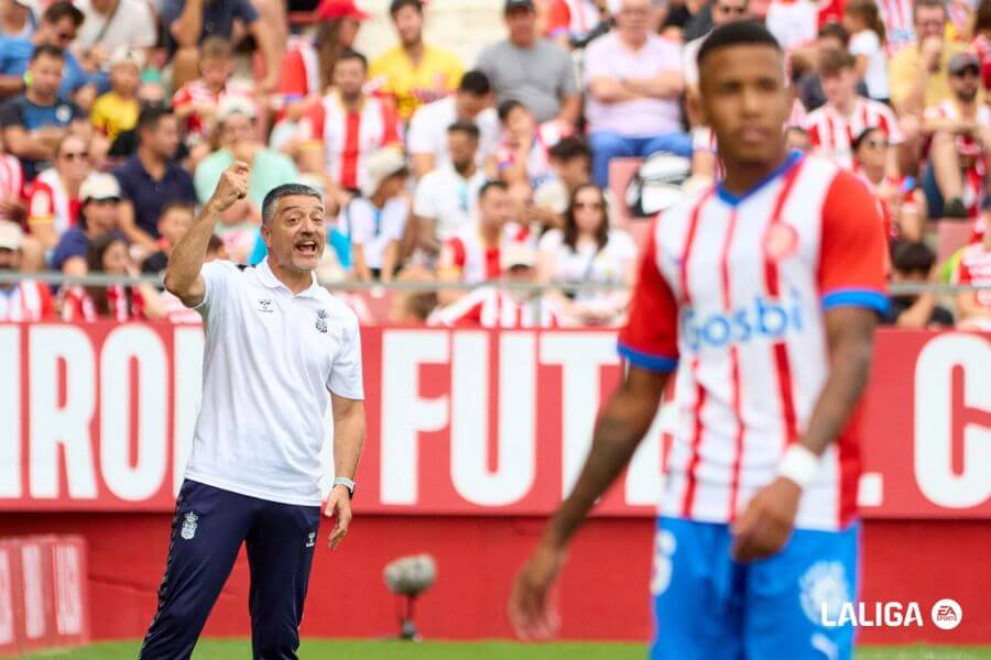 García Pimienta:"Estaría preocupado si no pudiéramos generar ocasiones de gol"