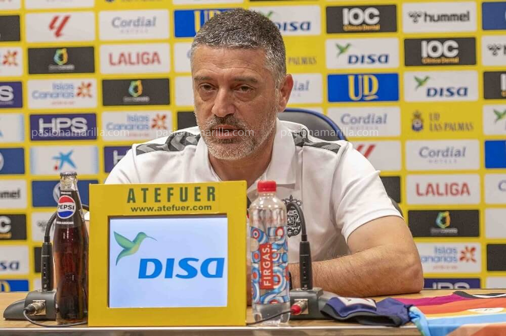 García Pimienta: "Lo que está haciendo el equipo está temporada es una pasada"