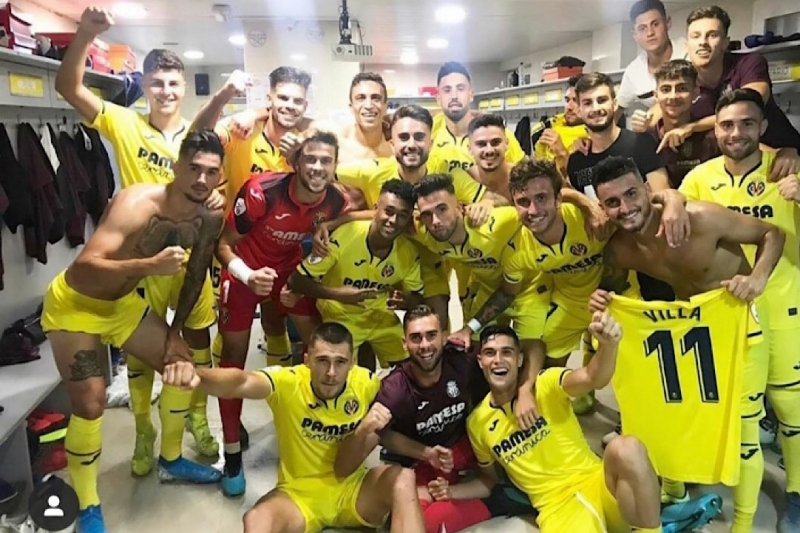 Edu Espiau brilla en su debut con el Villarreal B